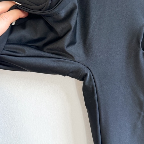 SKIMS • Lace Up Leggings in Onyx - Picture 6 of 11